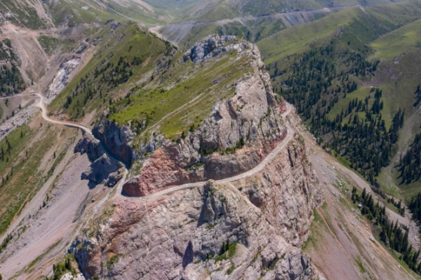 “醉美”伊昭公路通车仪式将于6月25日上午11:00在伊昭公路骆驼驿站举办